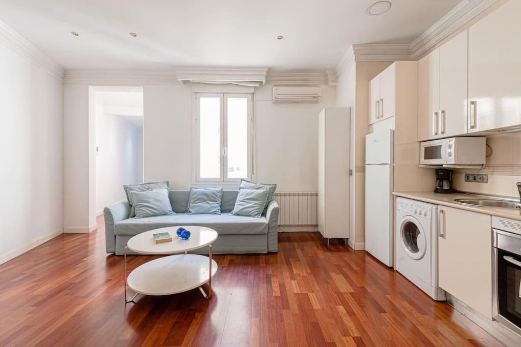 Modern Apartment In Chueca Inf3Iz4 Madrid Exterior foto